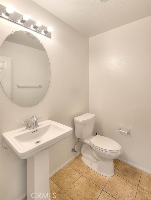 Detail Gallery Image 18 of 44 For 1080 Athens Way, Upland,  CA 91786 - 3 Beds | 2/1 Baths