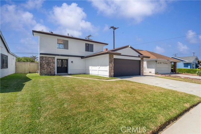 Detail Gallery Image 4 of 33 For 942 E Denwall Dr, Carson,  CA 90746 - 4 Beds | 3 Baths