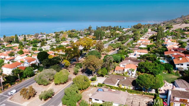 1744 Palos Verdes Drive, Palos Verdes Estates, California 90274, 4 Bedrooms Bedrooms, ,3 BathroomsBathrooms,Residential,Sold,Palos Verdes,PV22231253