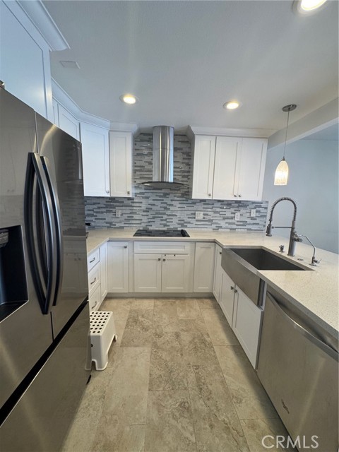 Detail Gallery Image 10 of 28 For 2508 C N Tustin, Santa Ana,  CA 92705 - 3 Beds | 2/1 Baths