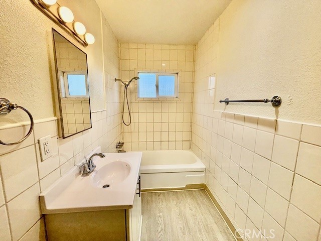 Detail Gallery Image 8 of 12 For 1810 W Sallie #5,  Anaheim,  CA 92804 - 1 Beds | 1 Baths