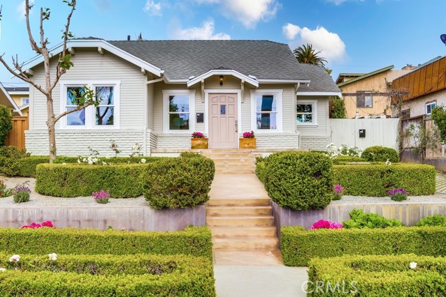 234 Ximeno Avenue, Long Beach CA: https://media.crmls.org/medias/cb52b726-a204-4885-9801-d550c9d552f9.jpg