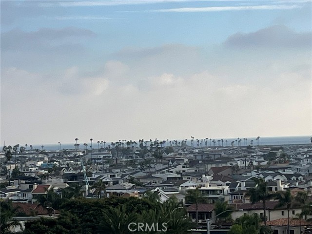 Detail Gallery Image 22 of 69 For 230 Lille Lane 212, Newport Beach,  CA 92663 - 2 Beds | 2 Baths