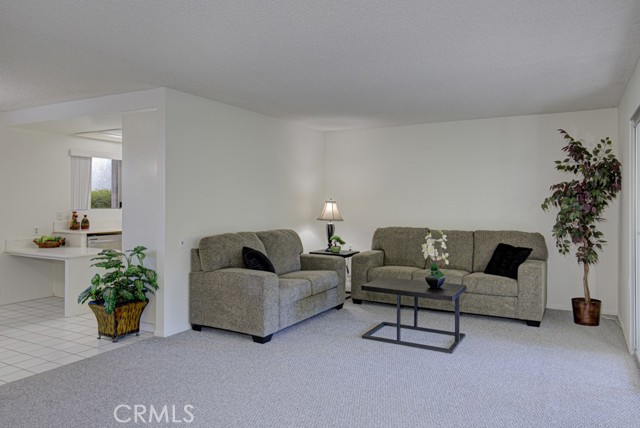 Detail Gallery Image 11 of 27 For 5533 via La Mesa #B,  Laguna Woods,  CA 92637 - 2 Beds | 2 Baths