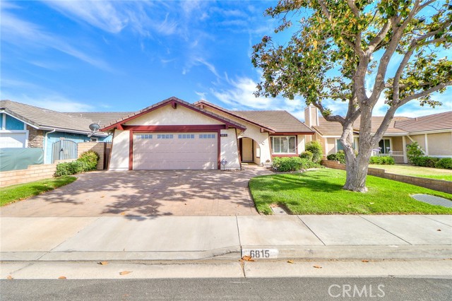 6815 Arthur Court, Chino CA: https://media.crmls.org/medias/cb5a8a43-044d-40eb-96c5-645ab455e1e1.jpg