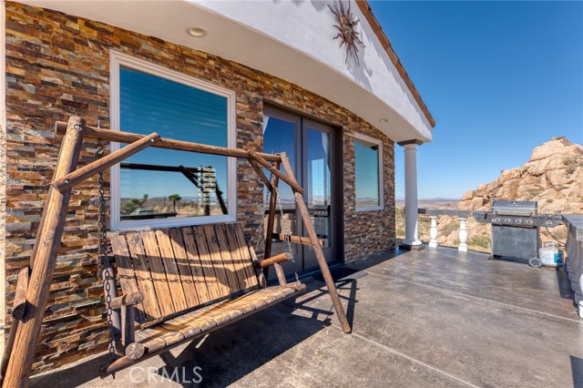 Detail Gallery Image 42 of 58 For 8022 Wesley, Joshua Tree,  CA 92252 - 5 Beds | 4/1 Baths