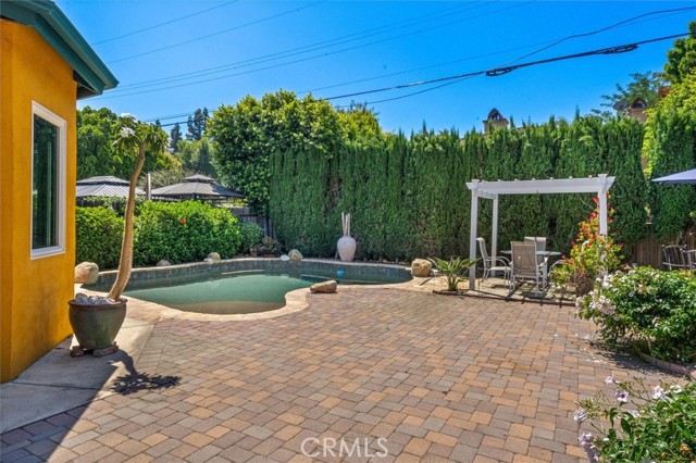 Detail Gallery Image 28 of 38 For 14552 Hesby St, Sherman Oaks,  CA 91403 - 2 Beds | 2 Baths