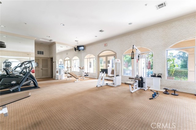 Detail Gallery Image 60 of 64 For 5220 #228 Premiere Hills Cir #228,  Woodland Hills,  CA 91364 - 2 Beds | 2/1 Baths