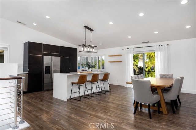 Detail Gallery Image 7 of 65 For 30520 Cinnamon Teal, Canyon Lake,  CA 92587 - 3 Beds | 3 Baths