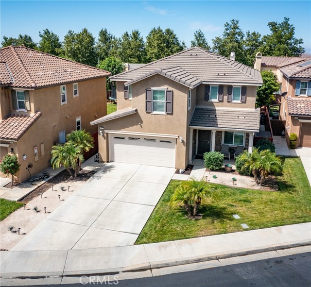 13025 Bowker Play Court, Beaumont CA: https://media.crmls.org/medias/cb5e1ff5-fad7-4976-9352-e1a159ddc5a4.jpg