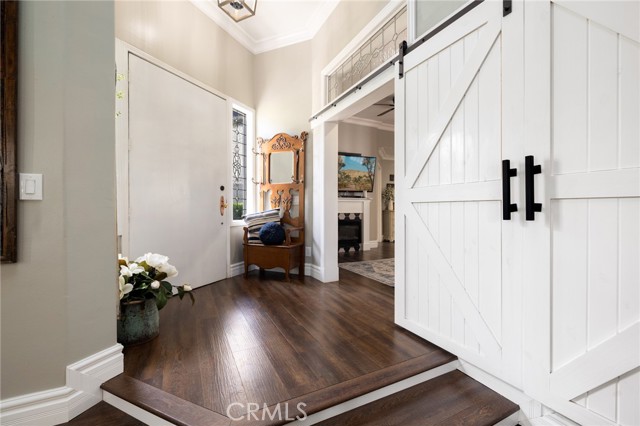 31502 Emperor Drive, Canyon Lake CA: https://media.crmls.org/medias/cb5fafa9-3b2f-4410-a380-82f5581f2442.jpg