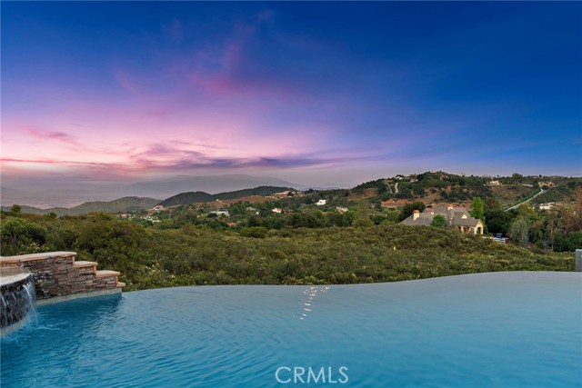 38150 Via Huerta, Murrieta CA: https://media.crmls.org/medias/cb5fde43-73db-4b93-8009-7dba4946c057.jpg