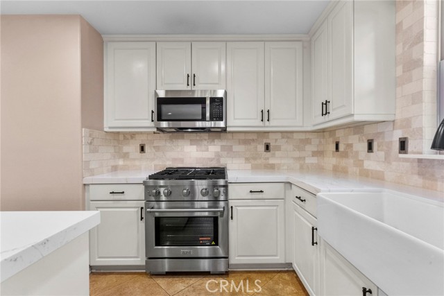 Detail Gallery Image 18 of 45 For 20433 Paseo Cresta, Porter Ranch,  CA 91326 - 2 Beds | 3 Baths