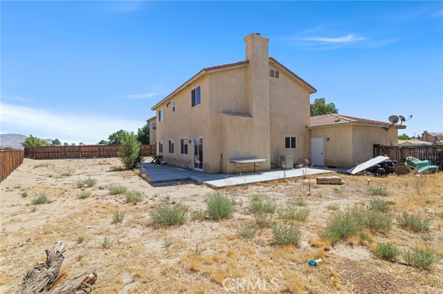 15240 Sapphire Court, Victorville CA: https://media.crmls.org/medias/cb6101bf-5534-4d0a-b59a-58f529a2fcaa.jpg