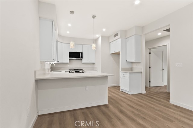 Detail Gallery Image 8 of 25 For 4508 Hedda St #1,  Lakewood,  CA 90712 - 3 Beds | 2 Baths