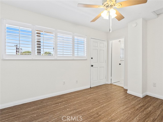 Detail Gallery Image 15 of 38 For 1706 Grismer Ave #211,  Burbank,  CA 91504 - 2 Beds | 3 Baths