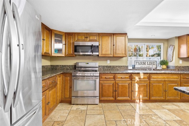 25010 Foxtail Court, Stevenson Ranch CA: https://media.crmls.org/medias/cb62c21d-8b64-45e0-9eff-dd2196fa86dc.jpg