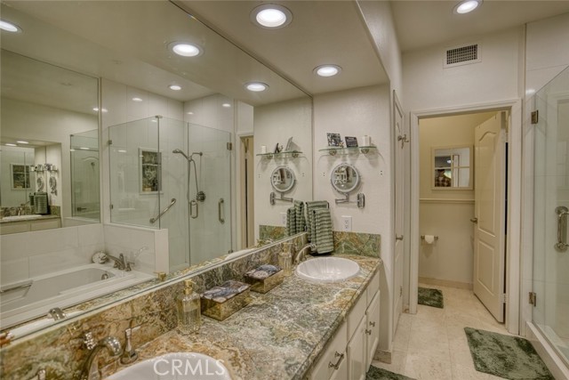 Detail Gallery Image 16 of 32 For 1409 Upland Hills Dr #N,  Upland,  CA 91784 - 2 Beds | 2/1 Baths