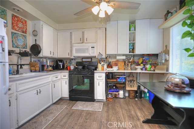 Detail Gallery Image 28 of 43 For 560 S 12th St, Grover Beach,  CA 93433 - 4 Beds | 2 Baths