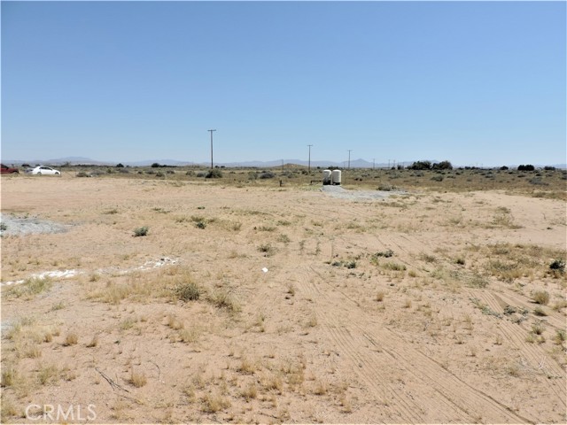 Detail Gallery Image 40 of 42 For 38380 Serra Rd, Hinkley,  CA 92347 - 3 Beds | 2 Baths