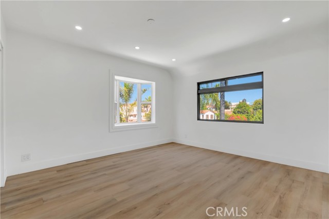 Detail Gallery Image 49 of 72 For 1145 S Longwood, Los Angeles,  CA 90019 - 4 Beds | 3 Baths