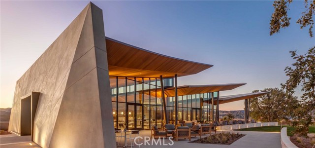 27554 Elderberry Dr, Valencia CA: https://media.crmls.org/medias/cb6ca0b2-92c2-4eae-bdb5-ebfd8affbdbd.jpg