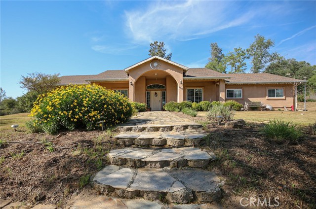 Detail Gallery Image 2 of 67 For 41121 Long Hollow, Coarsegold,  CA 93614 - 4 Beds | 2 Baths