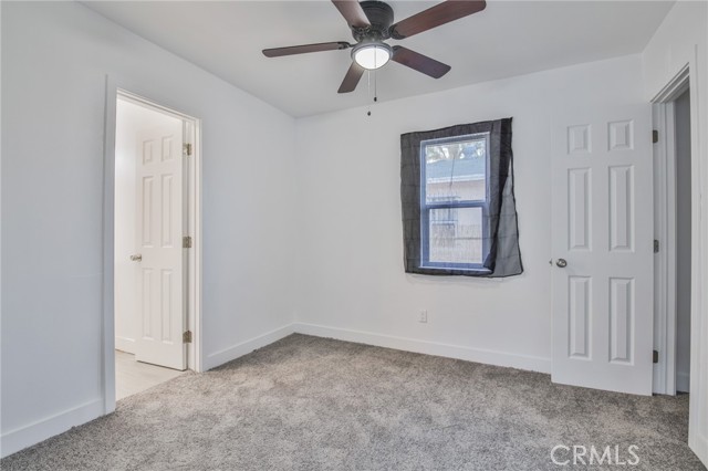 9218 Hooper Avenue, Los Angeles CA: https://media.crmls.org/medias/cb6ec482-d422-459a-8c1c-f27e0652e9af.jpg