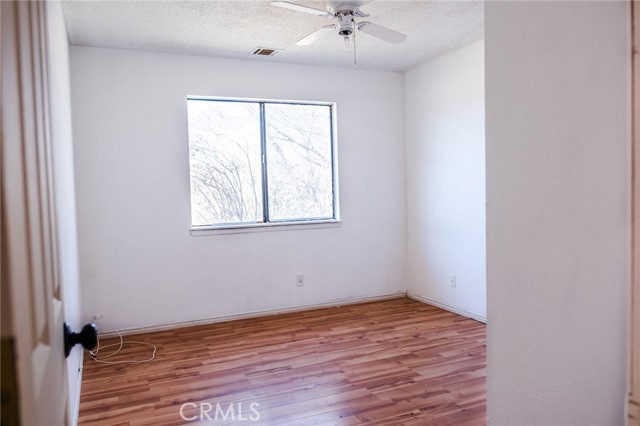 Detail Gallery Image 18 of 55 For 14811 Kingsdale, Apple Valley,  CA 92307 - 3 Beds | 2 Baths