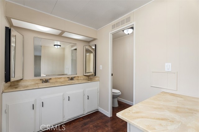 Detail Gallery Image 25 of 29 For 15621 Beach Bld #103,  Westminster,  CA 92683 - 2 Beds | 2 Baths