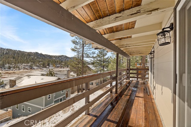 Detail Gallery Image 36 of 58 For 39005 Bayview Ln, Big Bear Lake,  CA 92315 - 4 Beds | 2/1 Baths