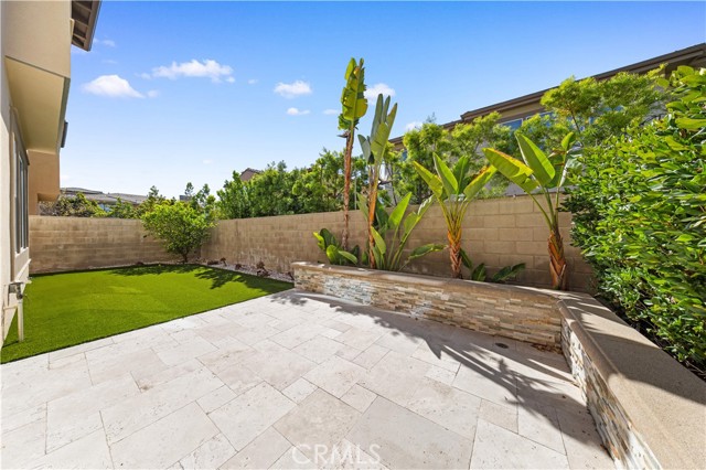 Detail Gallery Image 42 of 60 For 91 Pelican, Irvine,  CA 92618 - 4 Beds | 4/1 Baths