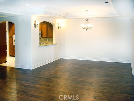 Detail Gallery Image 4 of 19 For 10640 Woodbridge St Ph2,  Toluca Lake,  CA 91602 - 3 Beds | 2/1 Baths