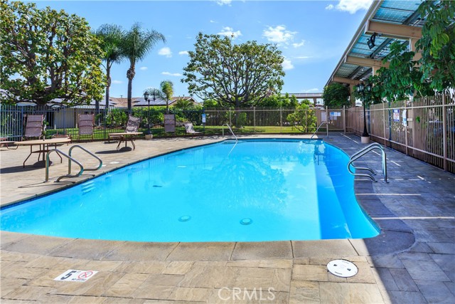 Detail Gallery Image 15 of 17 For 3050 W Ball Rd #131,  Anaheim,  CA 92804 - 3 Beds | 2 Baths