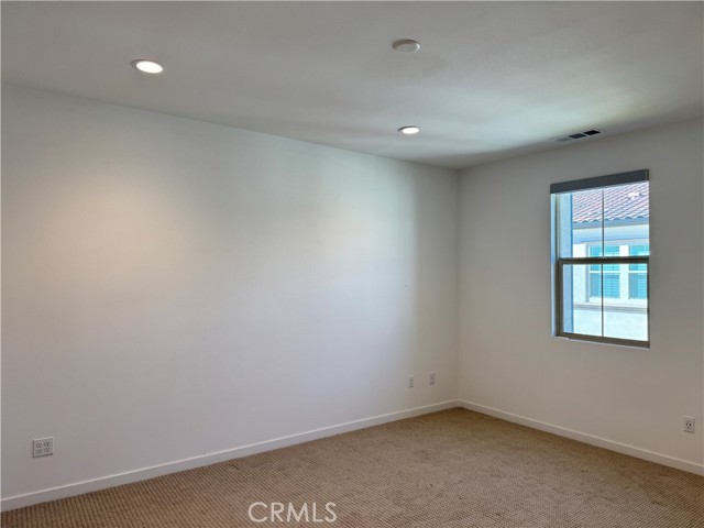 Detail Gallery Image 10 of 12 For 235 Babson Ct, Claremont,  CA 91711 - 4 Beds | 3/1 Baths