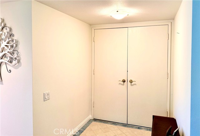 Detail Gallery Image 7 of 27 For 5519 Paseo Del Lago 2h,  Laguna Woods,  CA 92637 - 2 Beds | 2 Baths