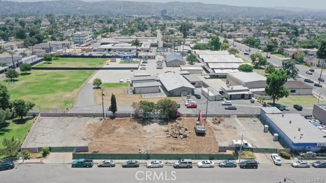 Detail Gallery Image 3 of 3 For 544 E Rue Royale, Covina,  CA 91723 - – Beds | – Baths