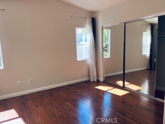 2 Maison, Aliso Viejo CA: https://media.crmls.org/medias/cb710d33-36d2-4066-b5f1-cb35d7ba4d03.jpg