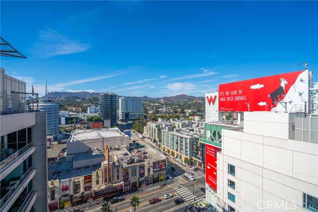 6250 Hollywood Boulevard, Los Angeles CA: https://media.crmls.org/medias/cb719dd7-76cf-4b96-92b8-2a4b7367a4b2.jpg