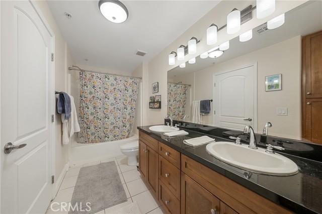 Detail Gallery Image 14 of 33 For 360 W Avenue 26 #215,  Los Angeles,  CA 90031 - 3 Beds | 2 Baths
