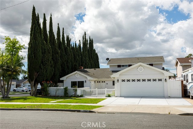 1702 Garland Ave, Tustin, CA 92780