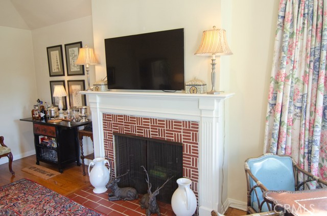 Detail Gallery Image 20 of 27 For 2151 E Mountain St, Pasadena,  CA 91104 - 3 Beds | 2 Baths