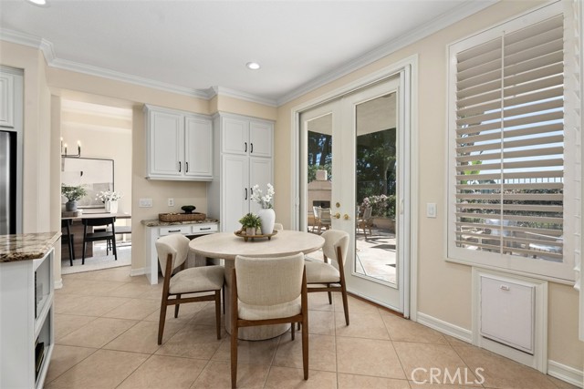 Detail Gallery Image 9 of 39 For 20904 Parkside, Lake Forest,  CA 92630 - 5 Beds | 3 Baths