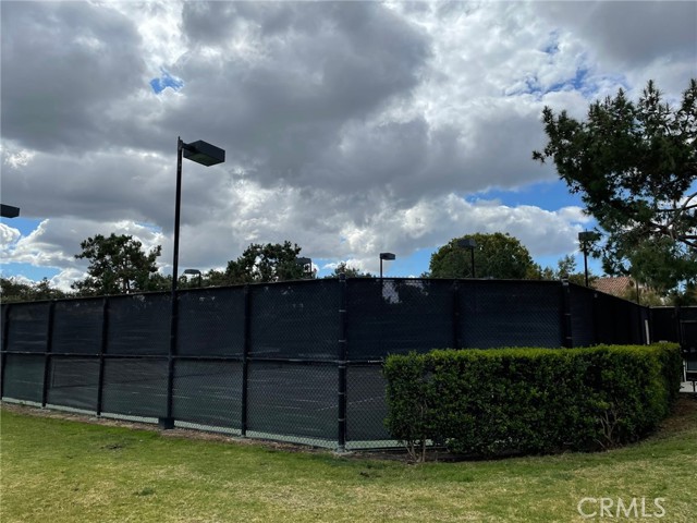 8 Bormes, Irvine CA: https://media.crmls.org/medias/cb73c6f4-fa29-494d-845c-526b166d90f7.jpg
