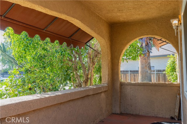 Detail Gallery Image 2 of 9 For 4831 Jurupa, Riverside,  CA 92504 - 2 Beds | 1 Baths