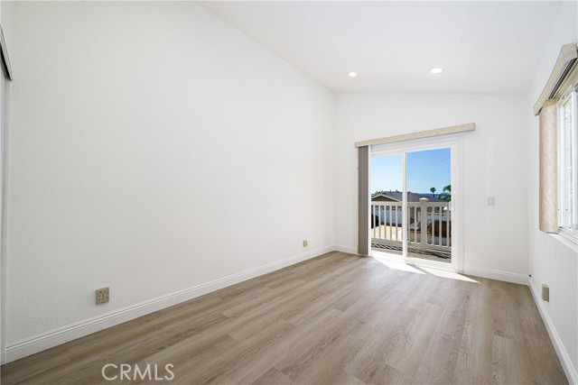 22822 Via Octavo, Mission Viejo CA: https://media.crmls.org/medias/cb744239-83b3-488e-bdb6-3b01235e9972.jpg