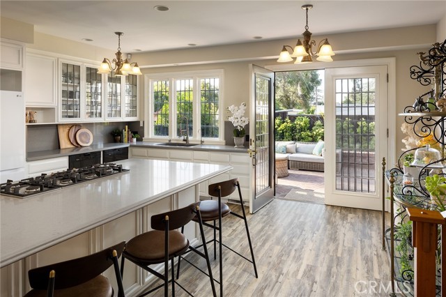 Detail Gallery Image 42 of 62 For 11 La Linda Dr, Long Beach,  CA 90807 - 8 Beds | 4/3 Baths