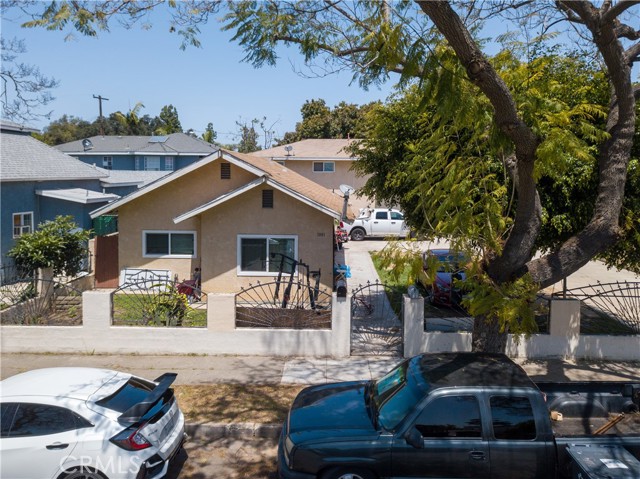 1003 W Myrtle Street, Santa Ana CA: https://media.crmls.org/medias/cb747e9e-8857-4871-bfc8-05f07d6f16a2.jpg