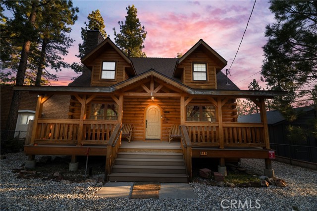 505 Barrett Way, Big Bear City CA: https://media.crmls.org/medias/cb758d78-6b6a-43e6-9d71-4b7282c75182.jpg