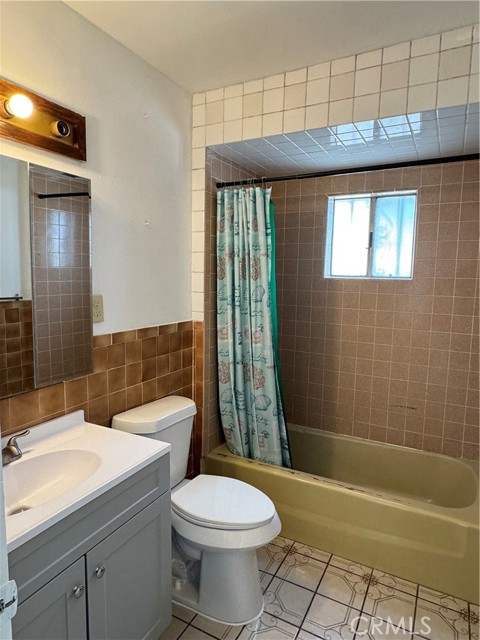 2516 Tamora Avenue, South El Monte CA: https://media.crmls.org/medias/cb76f6b2-26b4-4dfc-8bf8-302b71cccfea.jpg